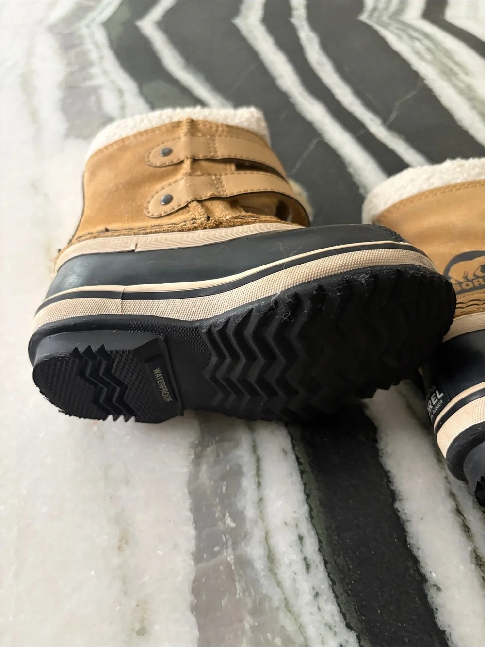Sorel Kids Tan and Black Cozy Sherpa-Trim Snow Boots
